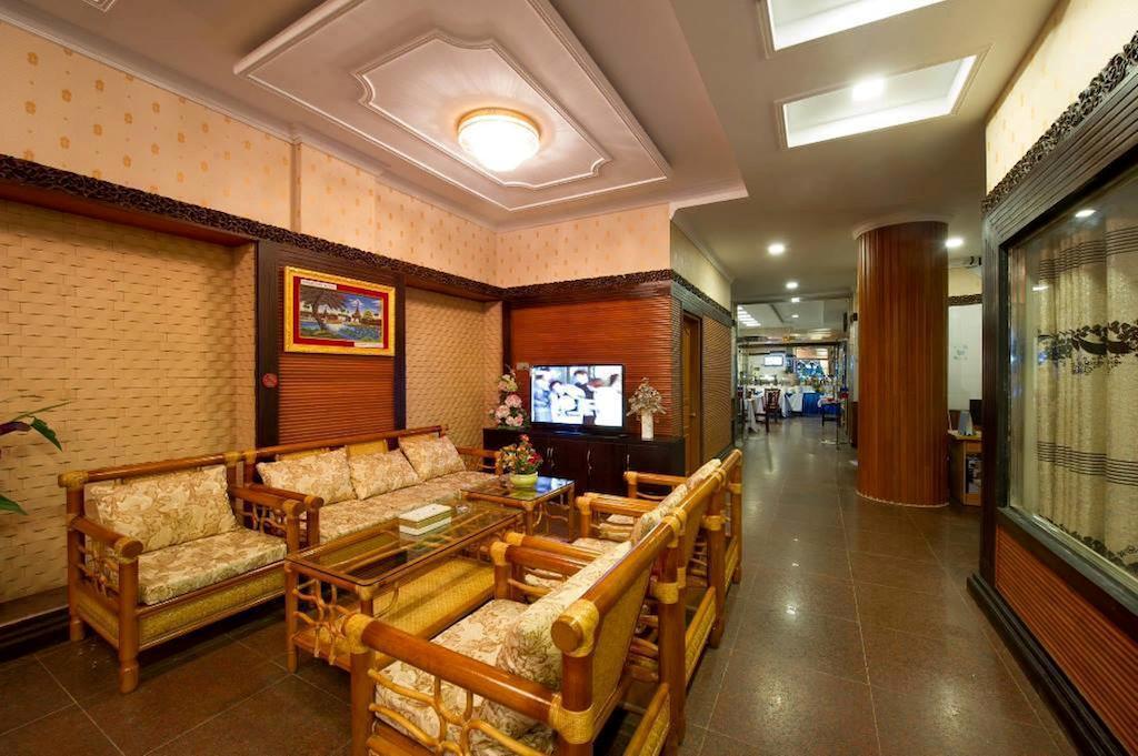 Taw Win Myanmar Hotel Мандалай Екстер'єр фото