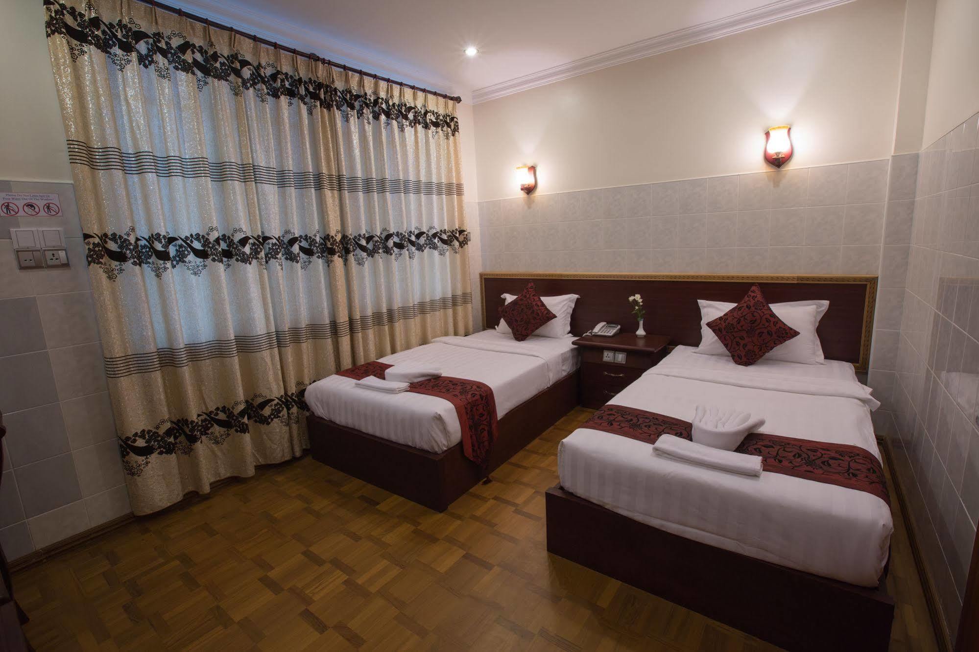 Taw Win Myanmar Hotel Мандалай Екстер'єр фото