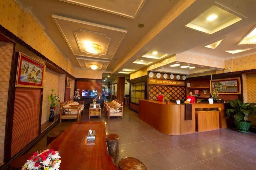 Taw Win Myanmar Hotel Мандалай Екстер'єр фото